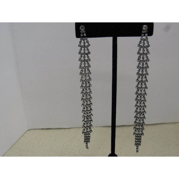 NWT WHBM WATERFALL EARRINGS IN HEMATITE-COLORED METAL - Picture 5 of 6